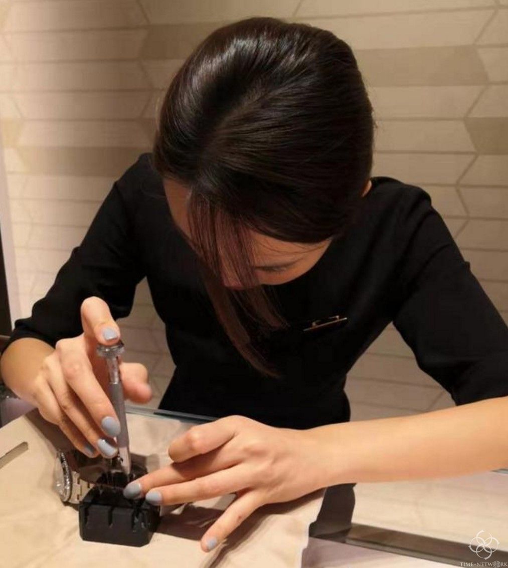 女孩子能从事钟表制造吗？