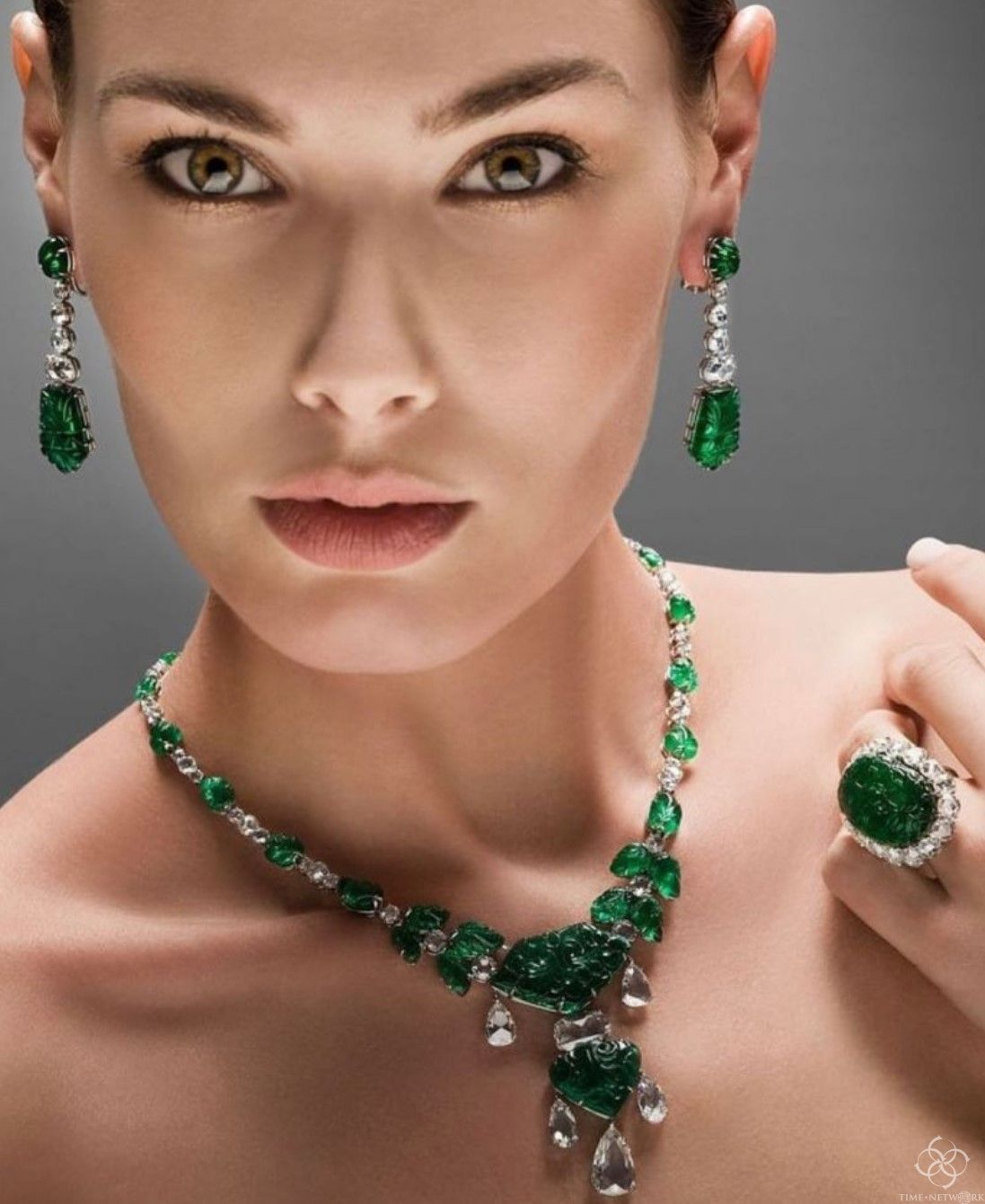 ​绝美绿色顶级珠宝欣赏