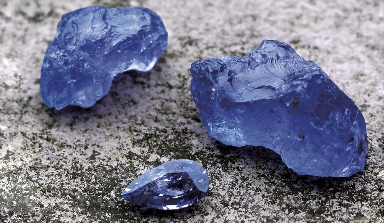 蓝色宝石中的新兴“贵族”