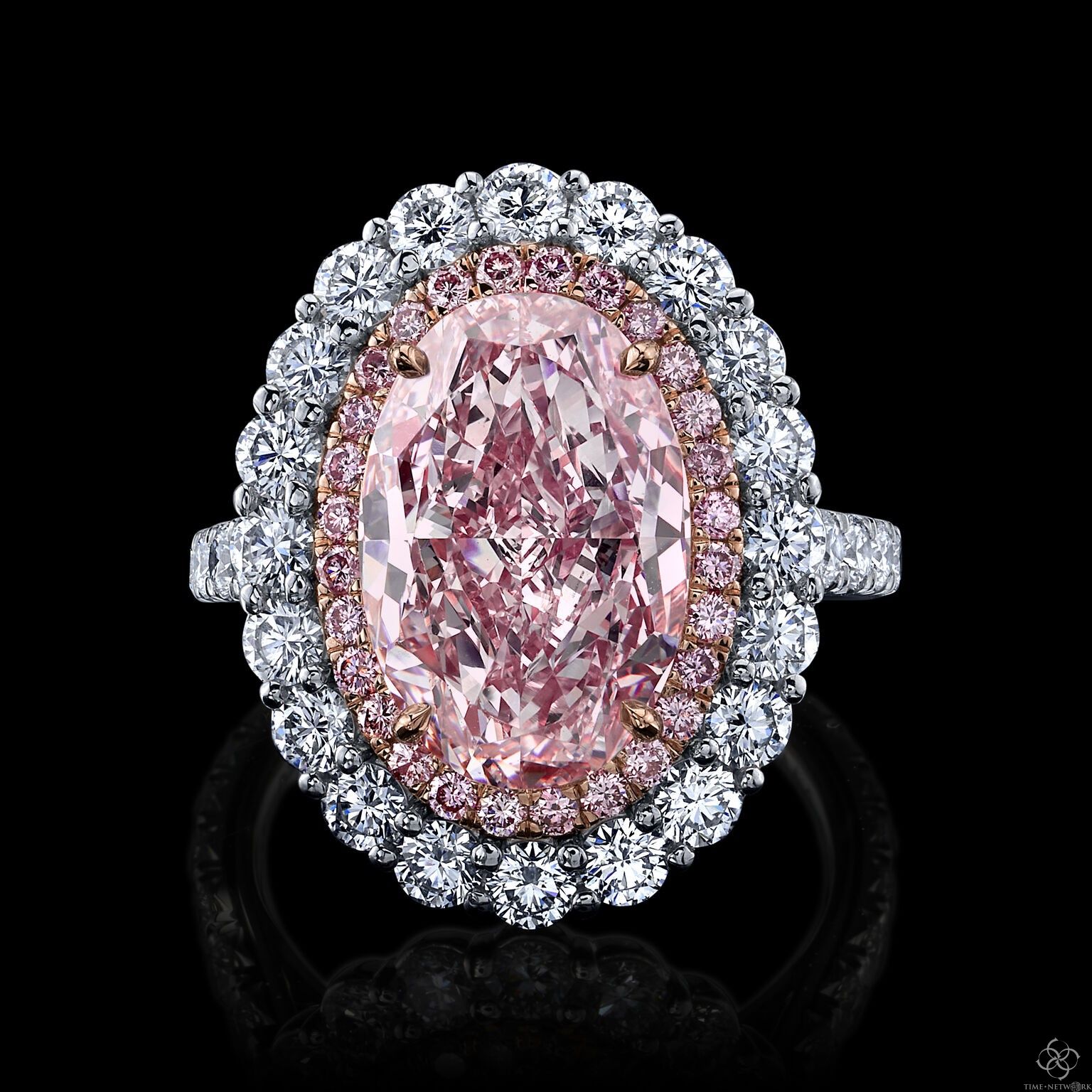 ​颜色鲜艳的粉钻和黄钻为什么那么稀缺？